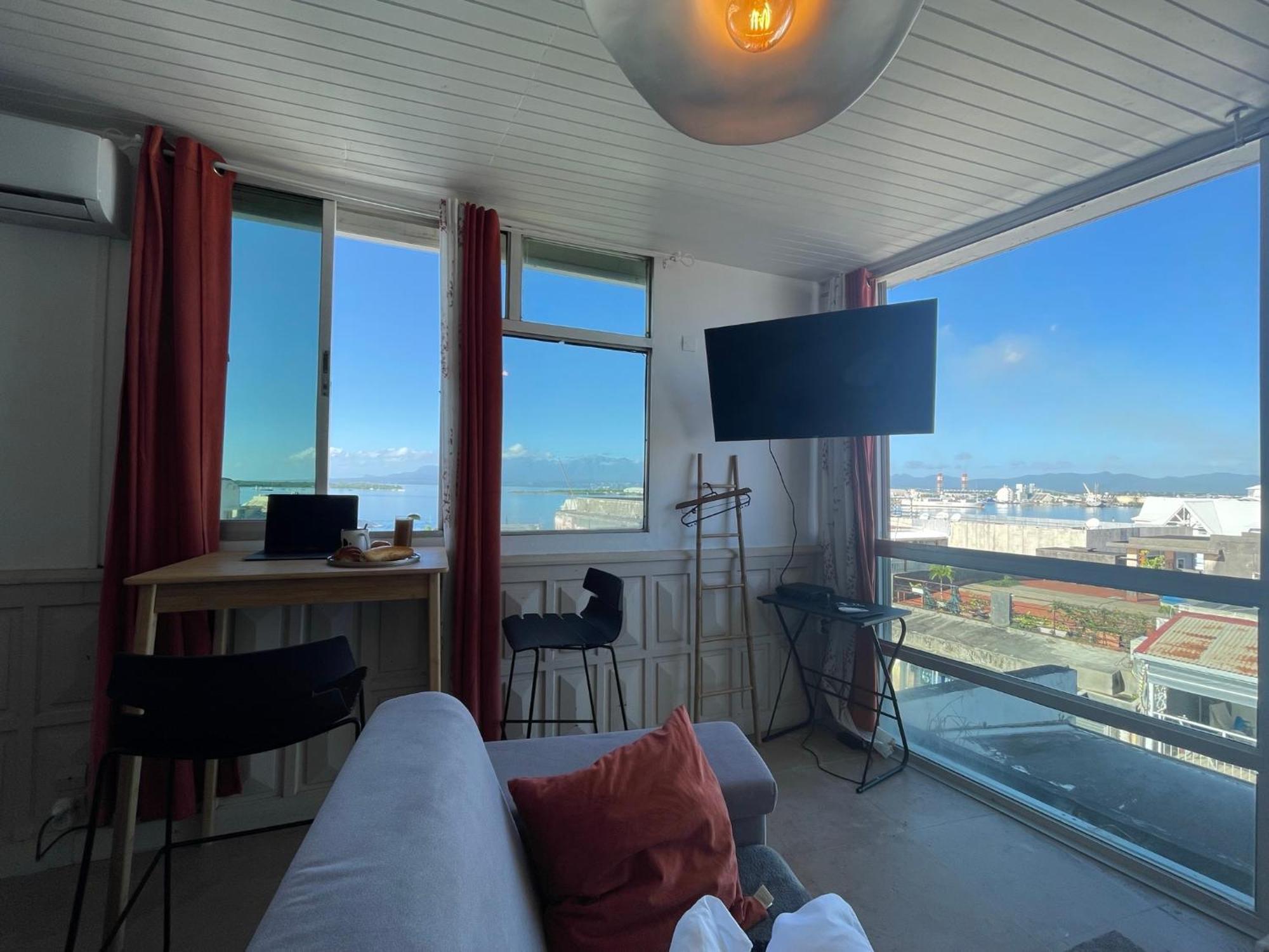 Penthouse Seaside 10 Min Port, Croisiere Et Aeroport Apartment Pointe-a-Pitre  Exterior photo