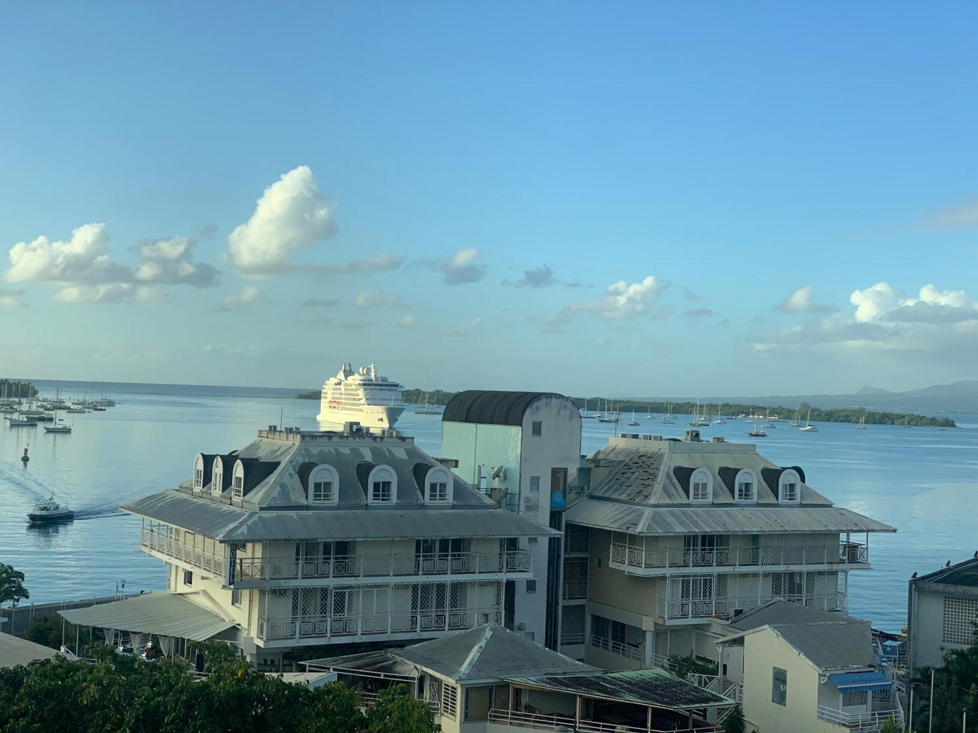 Penthouse Seaside 10 Min Port, Croisiere Et Aeroport Apartment Pointe-a-Pitre  Exterior photo